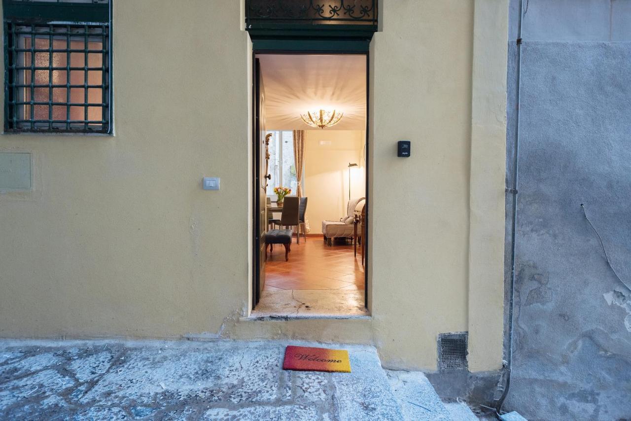 Napoli Centro, A Windows On The Monumentsアパートメント エクステリア 写真